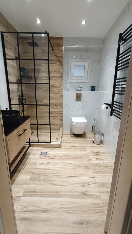 Comfort Corner 75M2 100Mbs Salonic Exterior foto