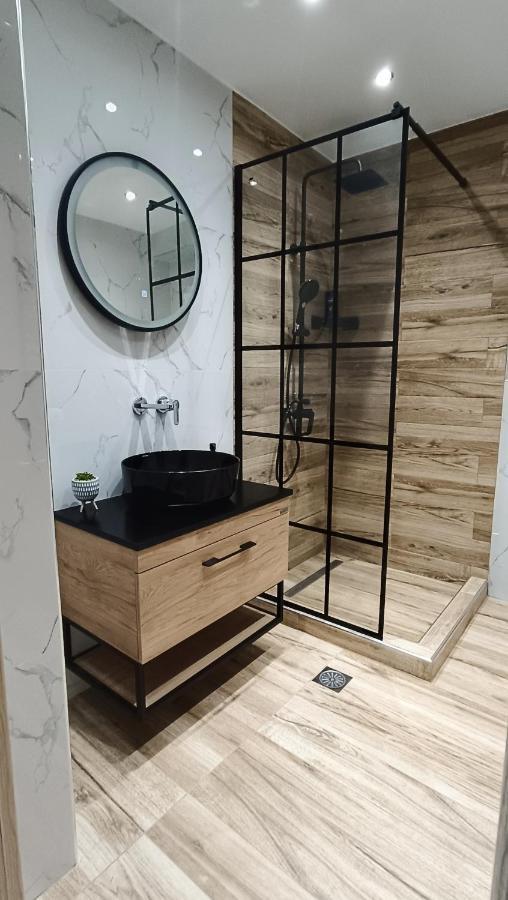 Comfort Corner 75M2 100Mbs Salonic Exterior foto