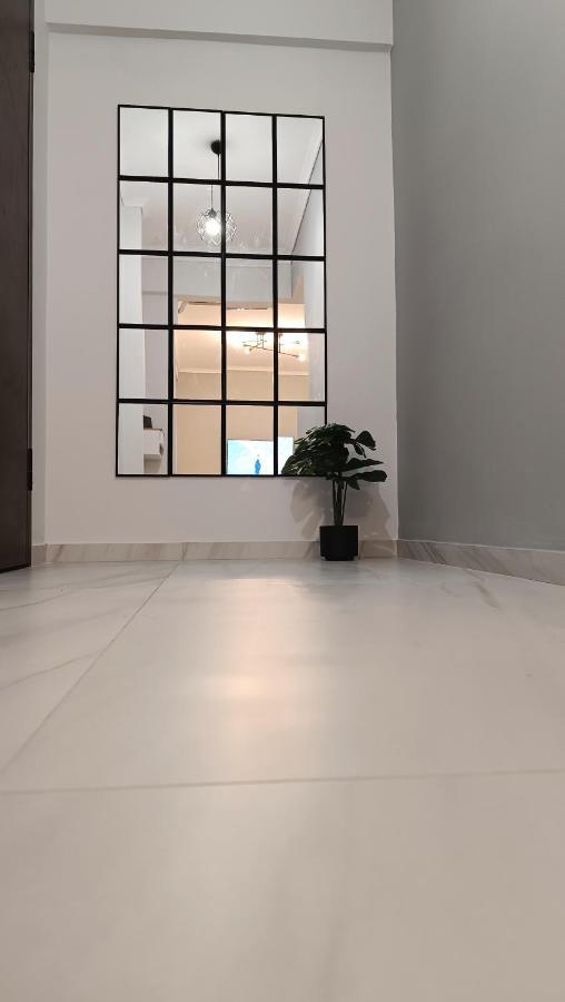 Comfort Corner 75M2 100Mbs Salonic Exterior foto