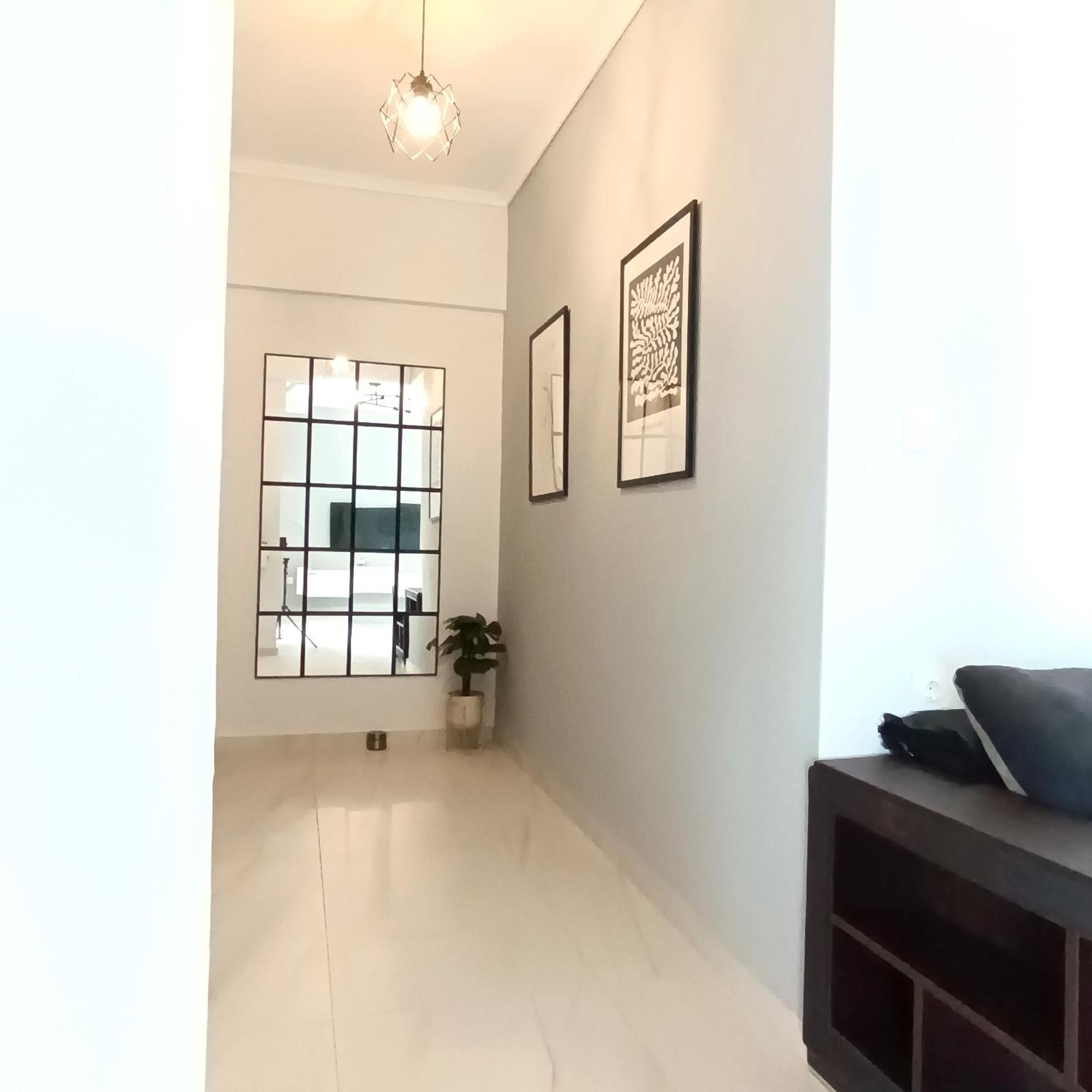 Comfort Corner 75M2 100Mbs Salonic Exterior foto
