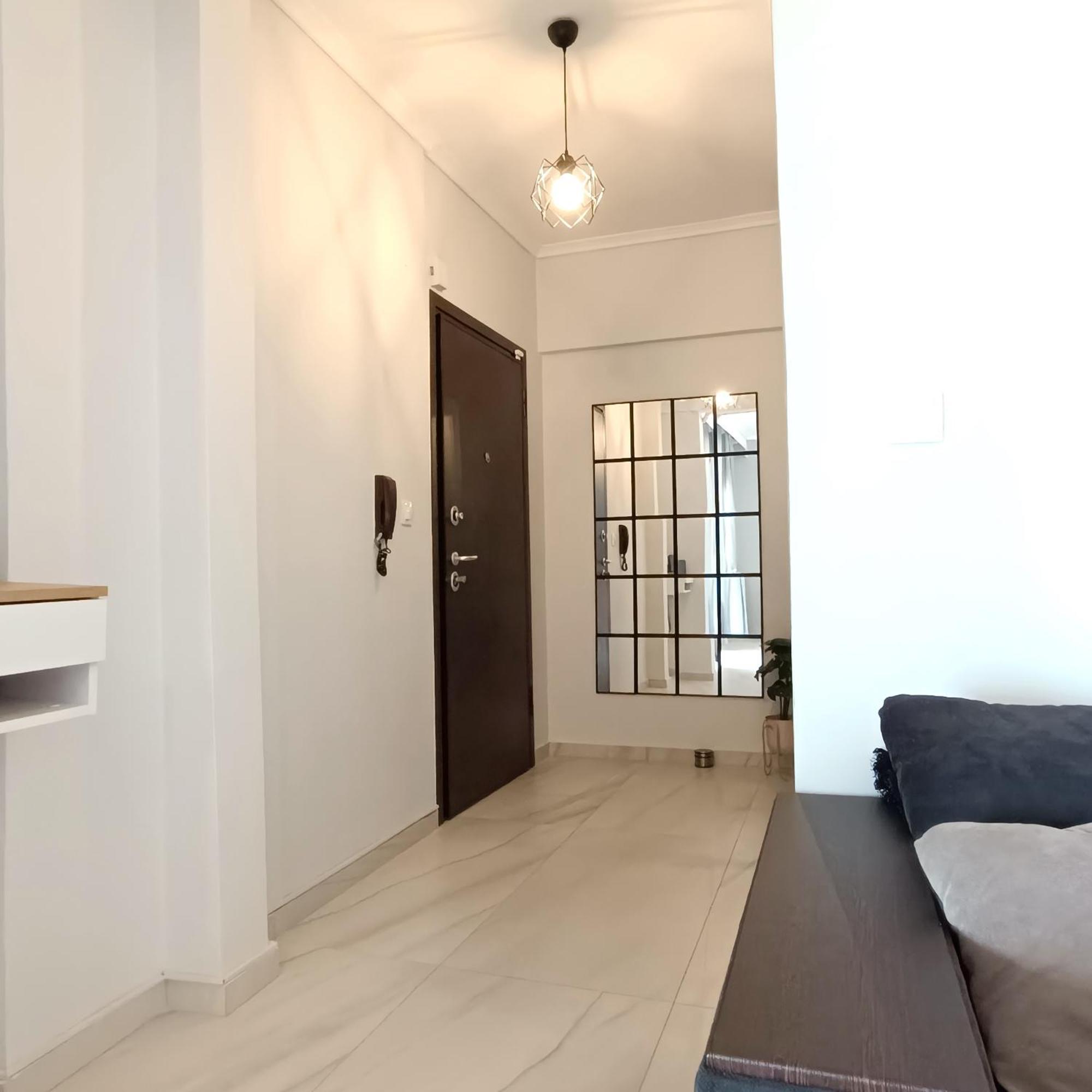 Comfort Corner 75M2 100Mbs Salonic Exterior foto